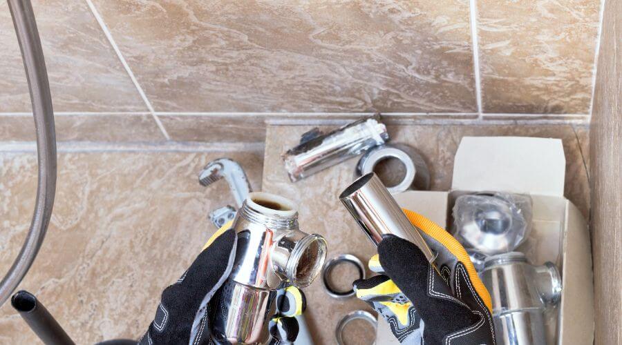 Professional gutter cleaning in Eckley, CO